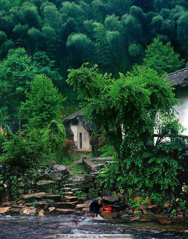 救援旅行男孩